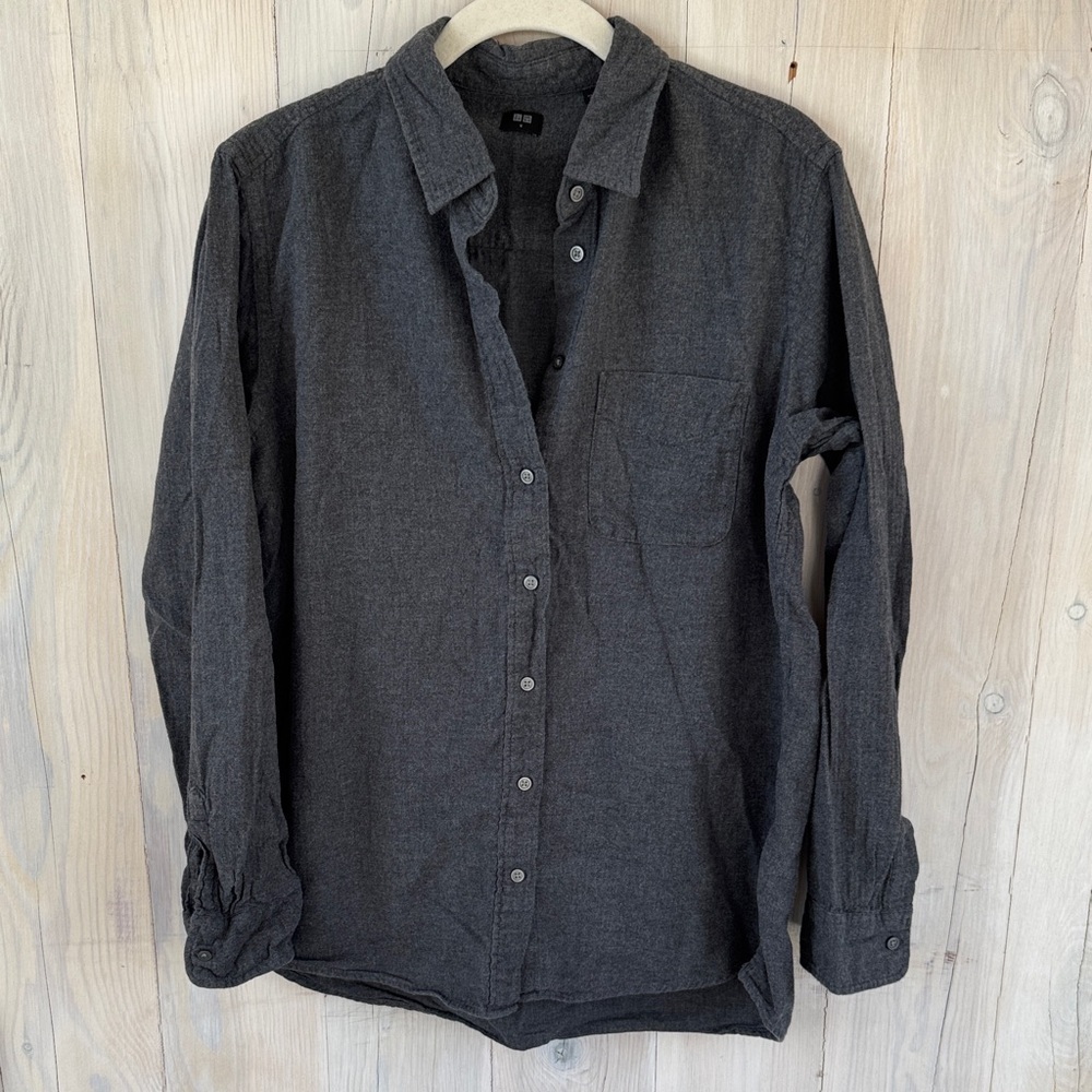 Uniqlo Cotton Flannel Button Down short Size M